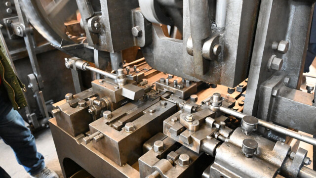 Détails sur une cloueuse