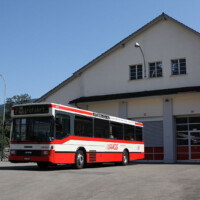 © Peter Hürzeler
Unser Extrabus vor dem ehemaligen Depot der Schwyzer Strassenbahnen. SGEG Extrabus